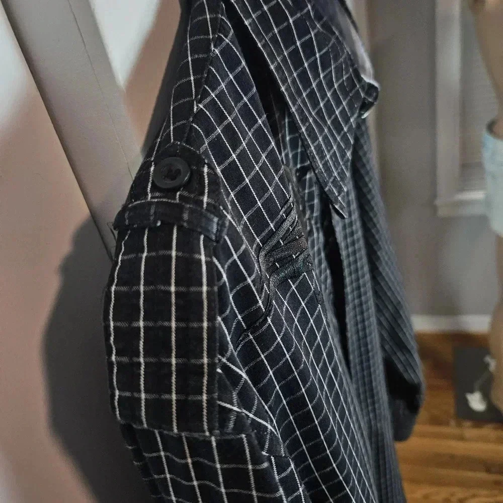 Plaid Long Sleeve Shirt XL Untouchable Man Casual Wear